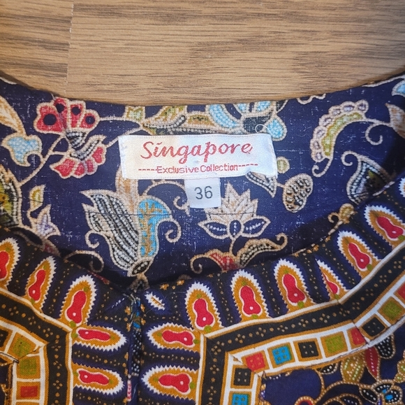 Colorful Floral Patterned Jacket - Picture 7 of 11